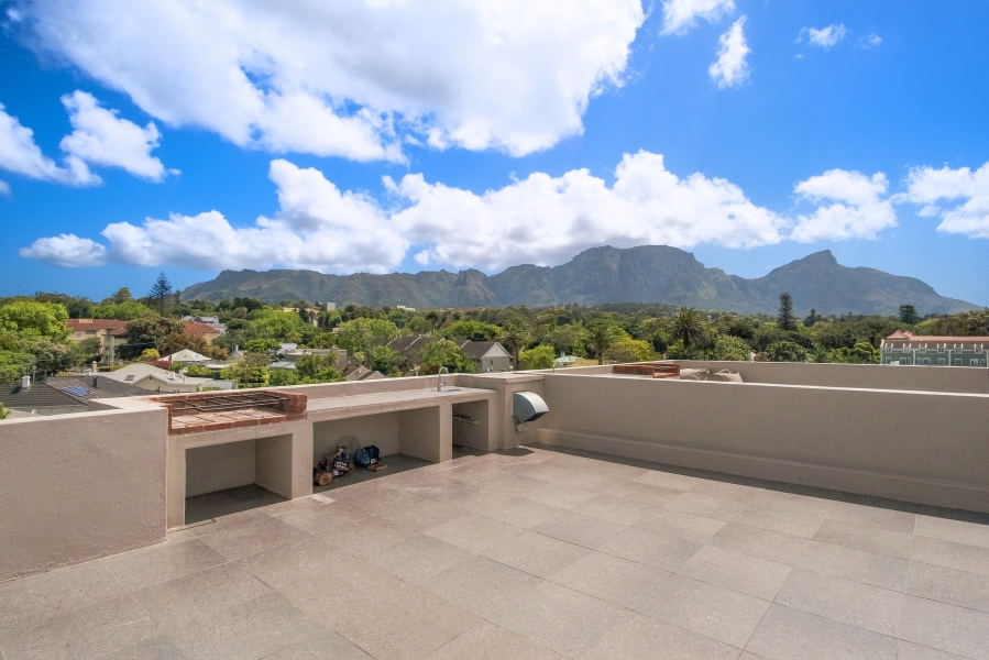 2 Bedroom Property for Sale in Wynberg Upper Western Cape